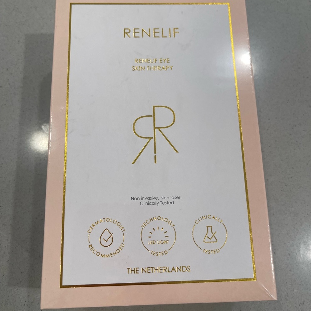 COPY - Reeled eye skin therapy new Seald